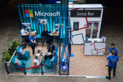 Grand Expo with thought-provoking displays and immersive experiences from major corporations, all in one place.